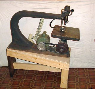 Finished Stand and Saw